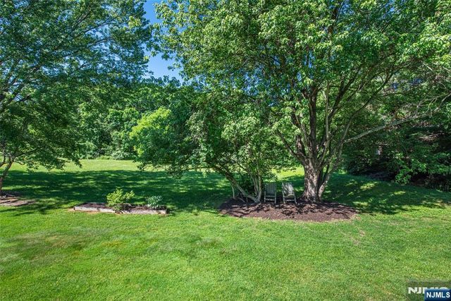 15 Concord G, West Milford, NJ 07480