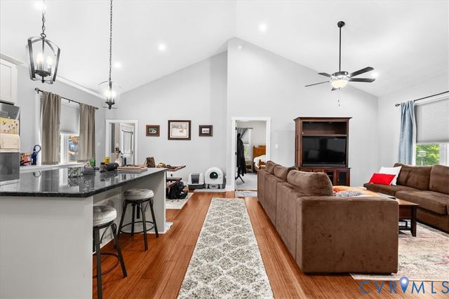 19619 Turkey Run Pl, Dinwiddie, VA 23841