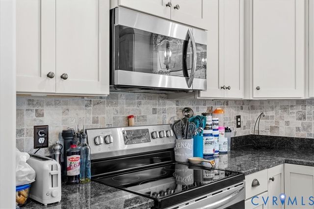 19619 Turkey Run Pl, Dinwiddie, VA 23841