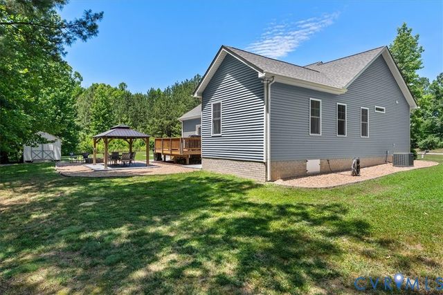 19619 Turkey Run Pl, Dinwiddie, VA 23841