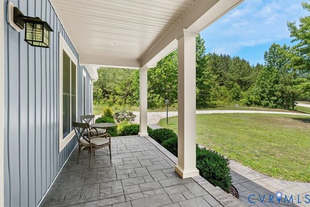 19619 Turkey Run Pl, Dinwiddie, VA 23841