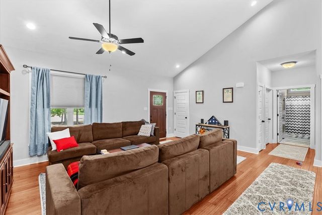 19619 Turkey Run Pl, Dinwiddie, VA 23841