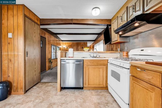 16401 San Pablo Ave, San Pablo, CA 94806