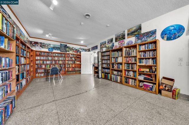 16401 San Pablo Ave, San Pablo, CA 94806