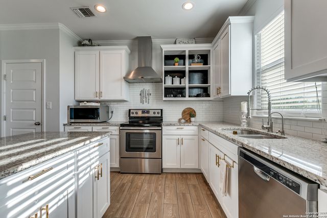 9423 Butterfly, San Antonio, TX 78224