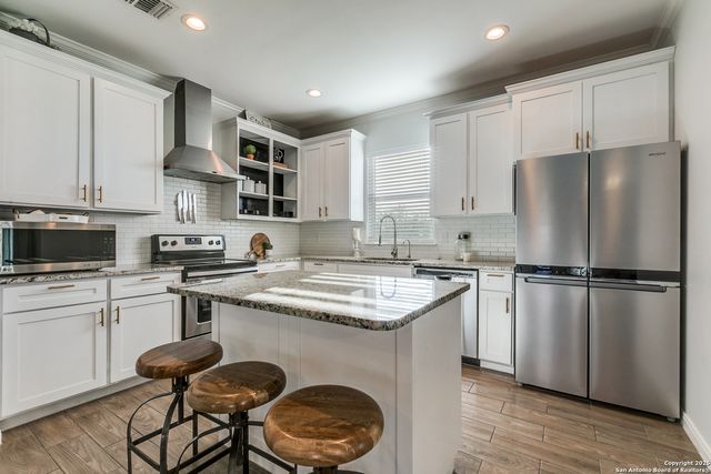 9423 Butterfly, San Antonio, TX 78224