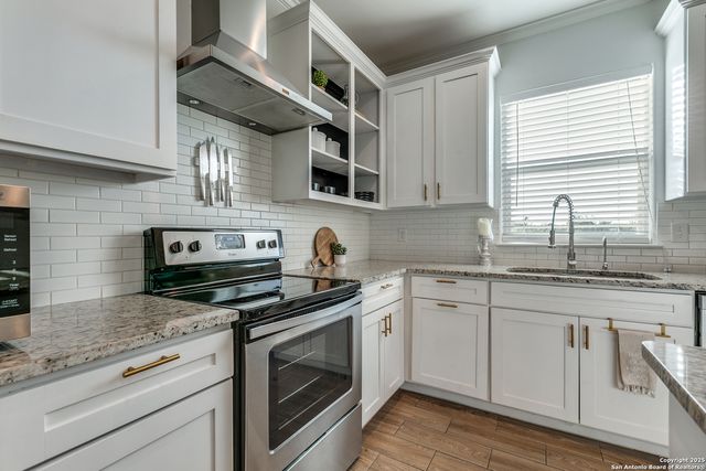 9423 Butterfly, San Antonio, TX 78224