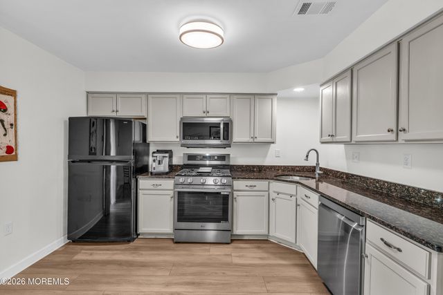 29 Copley Court 3, Freehold, NJ 07728