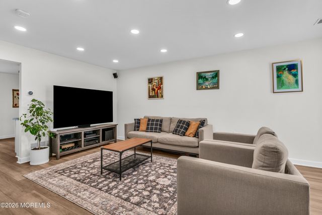 29 Copley Court 3, Freehold, NJ 07728
