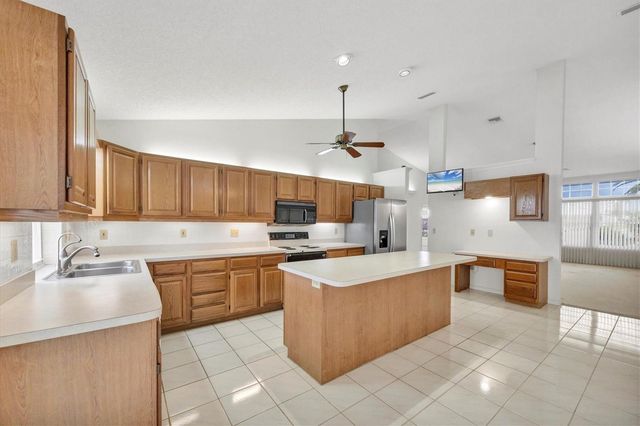 1008 BECKLEY CIRCLE, Venice, FL 34292