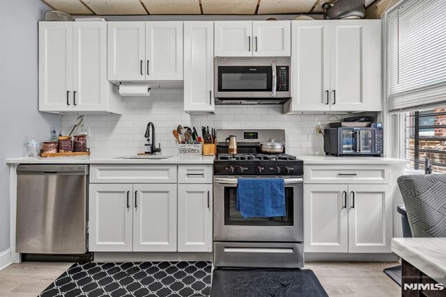 447 Paulison Avenue, Passaic, NJ 07055