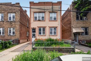 447 Paulison Avenue, Passaic, NJ 07055