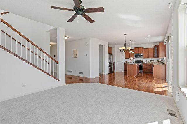 7739 60th Street S, Cottage Grove, MN 55016