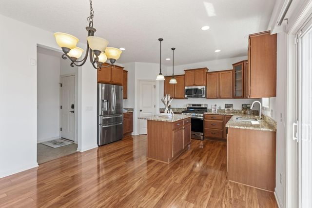 7739 60th Street S, Cottage Grove, MN 55016