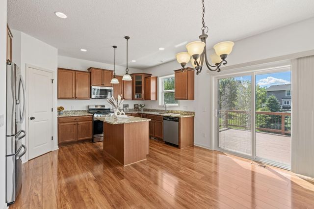 7739 60th Street S, Cottage Grove, MN 55016