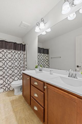 7739 60th Street S, Cottage Grove, MN 55016