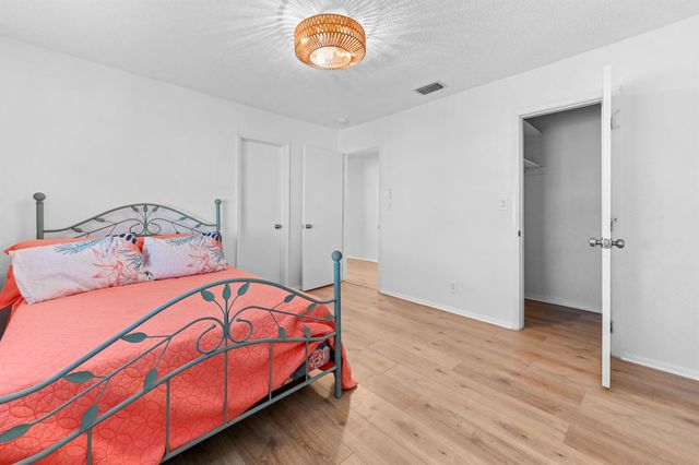 3051 NW 2nd Avenue, Pompano Beach, FL 33064