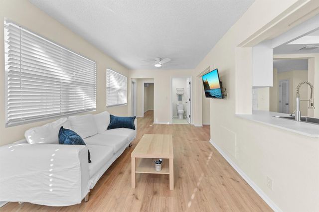 3051 NW 2nd Avenue, Pompano Beach, FL 33064