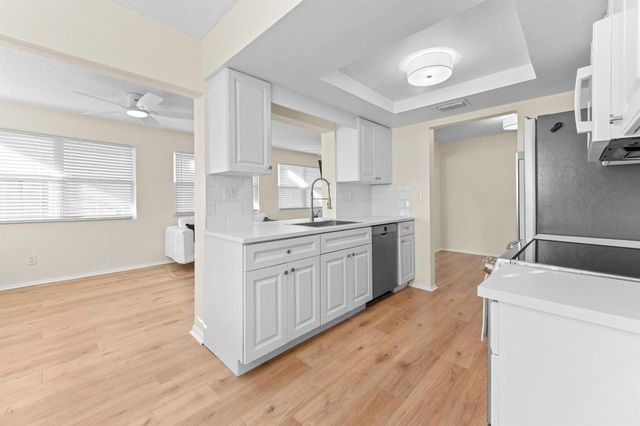 3051 NW 2nd Avenue, Pompano Beach, FL 33064