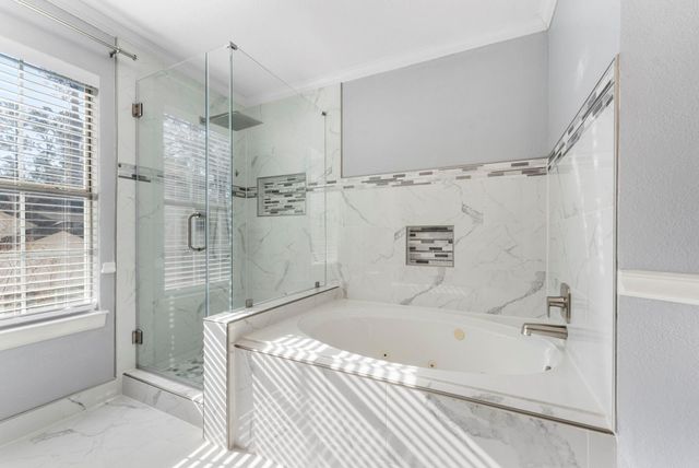 34 Sweetdream Place, The Woodlands, TX 77381