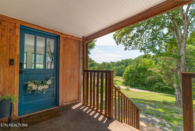 7724 Hodges Ferry Road, Knoxville, TN 37920