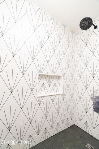 7724 Hodges Ferry Road, Knoxville, TN 37920