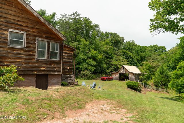 7724 Hodges Ferry Road, Knoxville, TN 37920