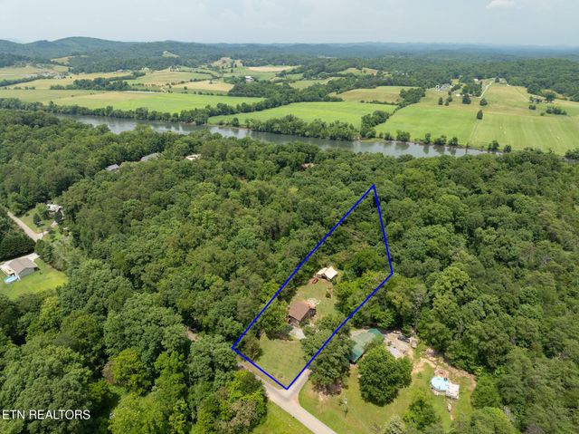 7724 Hodges Ferry Road, Knoxville, TN 37920