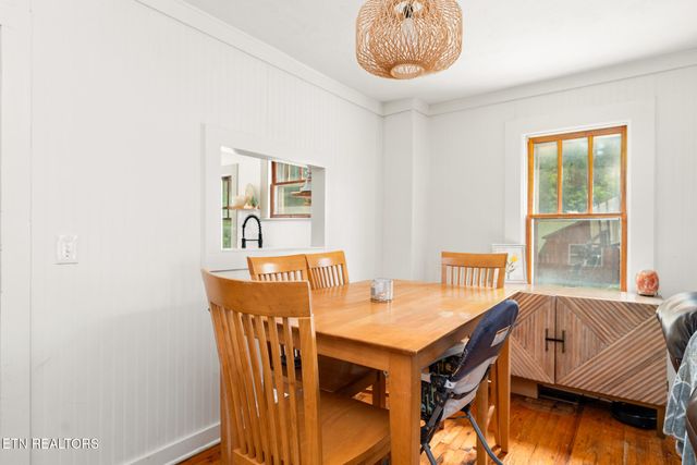 7724 Hodges Ferry Road, Knoxville, TN 37920