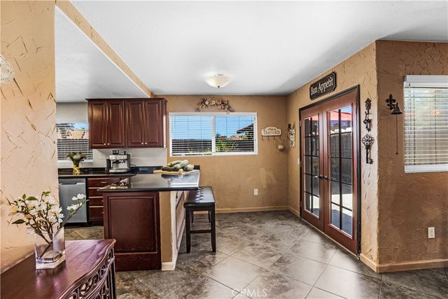23839 Sweet Pea Court, Murrieta, CA 92562