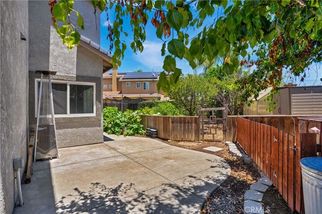 23839 Sweet Pea Court, Murrieta, CA 92562
