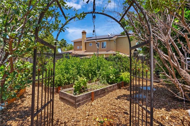 23839 Sweet Pea Court, Murrieta, CA 92562