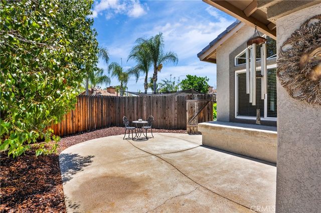 23839 Sweet Pea Court, Murrieta, CA 92562