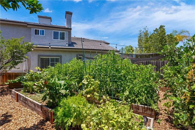23839 Sweet Pea Court, Murrieta, CA 92562