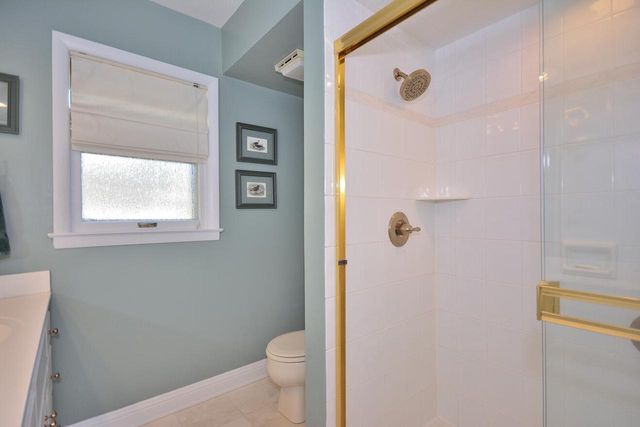 145 Lynnwood LANE, Brookfield, WI 53005