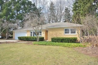 145 Lynnwood LANE, Brookfield, WI 53005