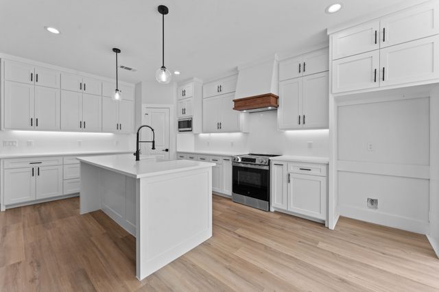 3825 Williamsburg Drive, Garland, TX 75043