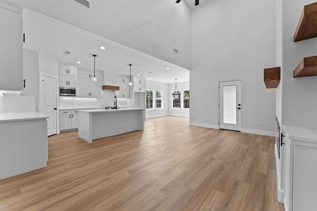 3825 Williamsburg Drive, Garland, TX 75043