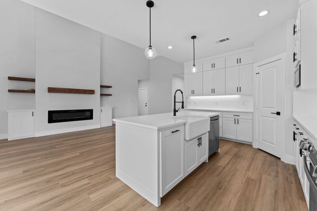 3825 Williamsburg Drive, Garland, TX 75043