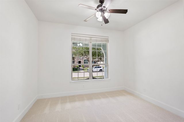 901 Clear Water Drive N, Allen, TX 75013