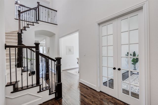 901 Clear Water Drive N, Allen, TX 75013