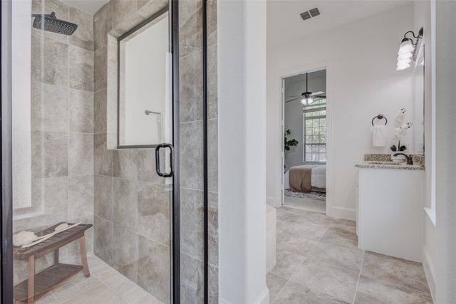 901 Clear Water Drive N, Allen, TX 75013