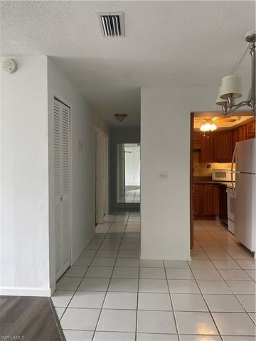 3704 Broadway 318, Fort Myers, FL 33901