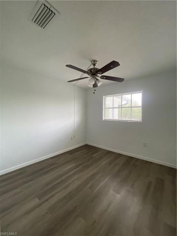 3704 Broadway 318, Fort Myers, FL 33901