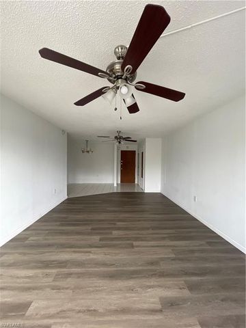3704 Broadway 318, Fort Myers, FL 33901