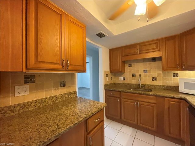 3704 Broadway 318, Fort Myers, FL 33901