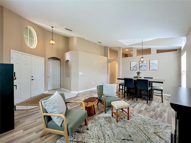 2886 SWEETSPIRE CIRCLE, Oviedo, FL 32766
