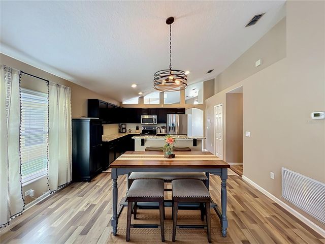2886 SWEETSPIRE CIRCLE, Oviedo, FL 32766