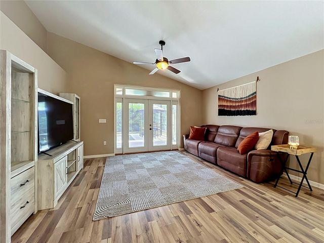 2886 SWEETSPIRE CIRCLE, Oviedo, FL 32766