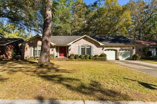 219 Runnymede Lane, Summerville, SC 29485